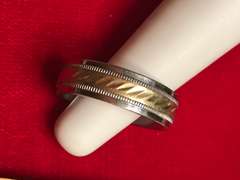 MENS 14K WHITE AND YELLOW GOLD BAND
