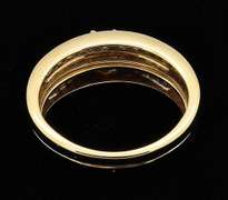 LADIES 14 KT YELLOW GOLD AND DIAMONDS WEDDING SET.