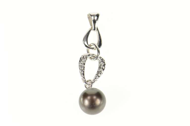 14K White Gold 8.9mm Brown Pearl Hammered Chain Drop Pendant