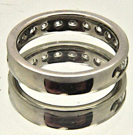 LADIES 14K WHITE GOLD DIAMOND BAND