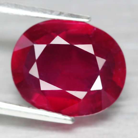 Fantastic 3.49ct oval cut rich blood red Ruby