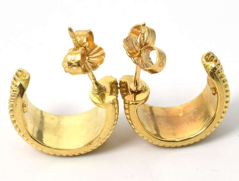 Delicate J Hoop Earrings in 18KT Yellow Gold