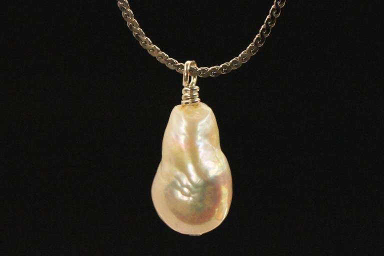 Alluring Natural Color Pearl on Sterling Chain