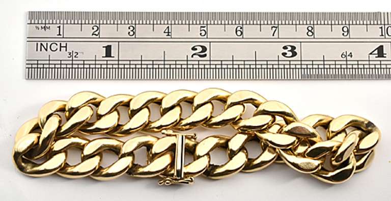 Masculine 14k Standard Link Bracelet