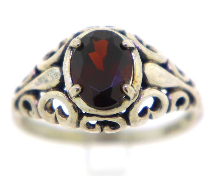 Sterling Silver Red Garnet Ring