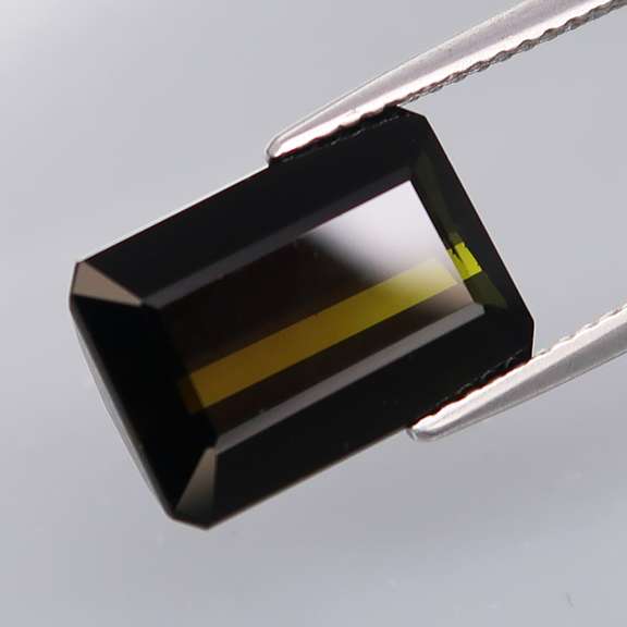 Gorgeous 5.97ct deep green Tourmaline