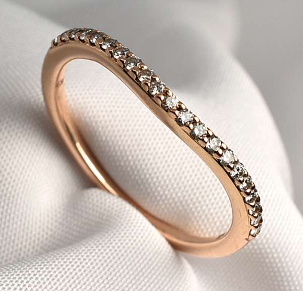 Rose Gold Diamond Band