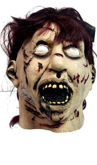 Linda Blair Autographed Exorcist Mask ACOA Witness