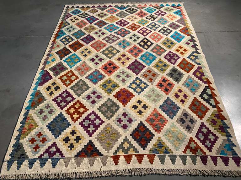 COLORFUL HAND KNOTTED KLIM 5x6.7