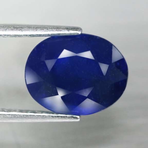 Stunning 2.70ct cobalt blue Sapphire