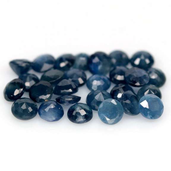 Multi-hue 7.12ct natural blue Sapphire set