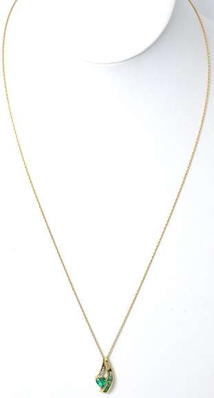 Free-Form Green Stone & Diamond Necklace in Yellow Gold