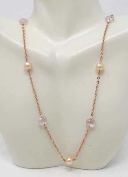Charming Rose Quartz and Pearl Station Necklace