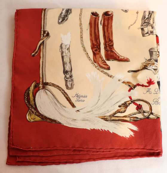 Hermes A Propos De Bottes Pouchete Scarf