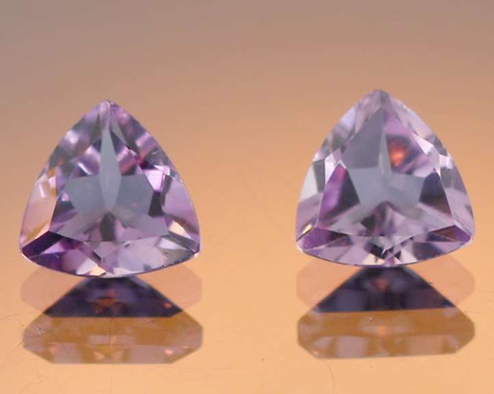 Glittering bright purple 2.93ct Amethyst pair