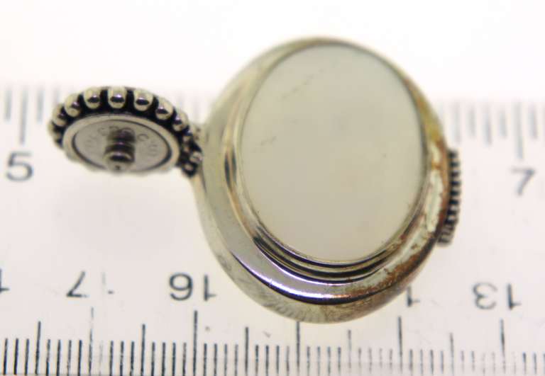 Sreeling Silver Mother Of Pearl Stocko Pendant