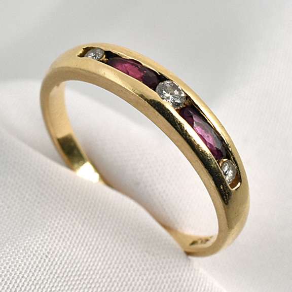 Practical Ruby & Diamond Band