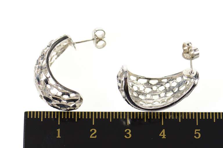 14K White Gold Diamond Cut Lattice Rounded Semi Hoop Earrings