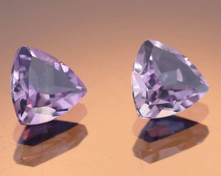 Glittering bright purple 2.93ct Amethyst pair