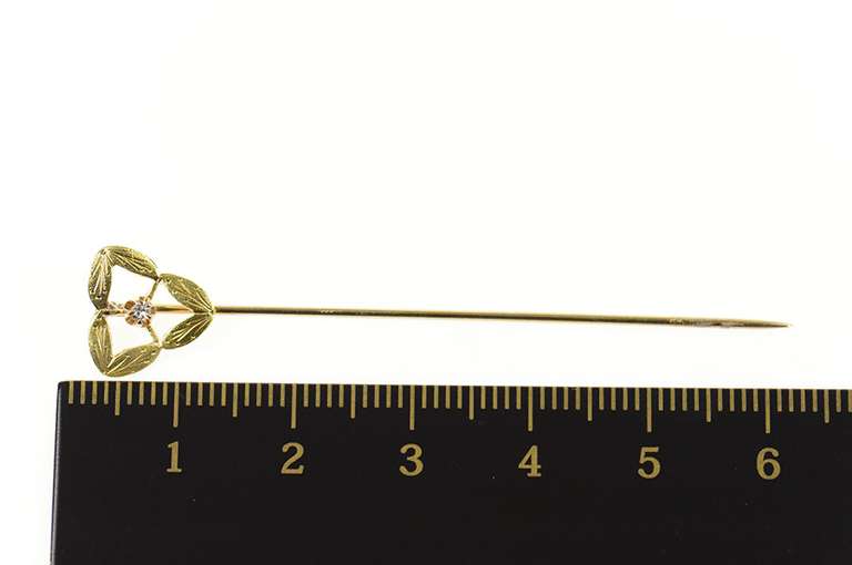 14K Yellow Gold Diamond Inset Etched Ornate Leaf Design Stick Pin