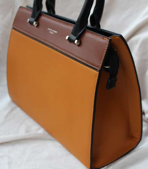 Stylish New Designer Bag By David Jones