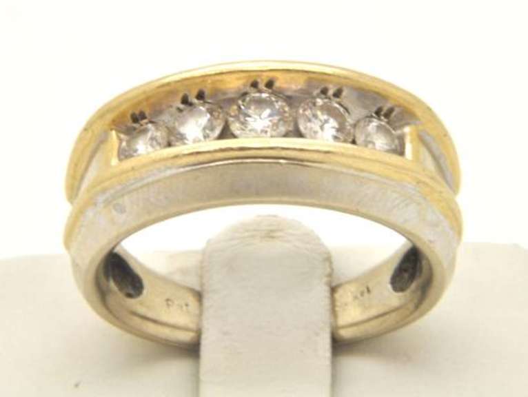 MENS 14 KT DIAMOND RING / BAND