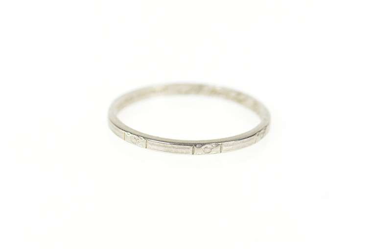 Platinum 1.7mm Art Deco Flower Wedding Band Ring