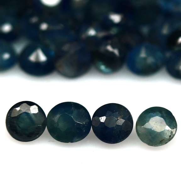 Heated only! 7.39ct Royal blue Sapphire set from Madagascar
