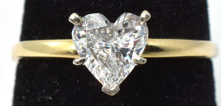 Adorable Heart-Cut CZ Solitaire Ring in Yellow Gold