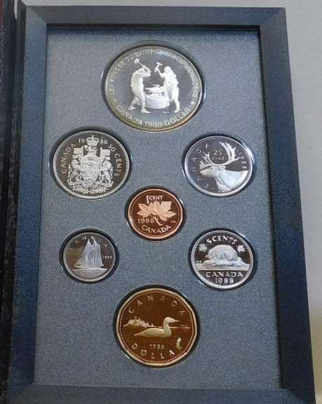 1988 Canada Mint Set - w/Sil Dol