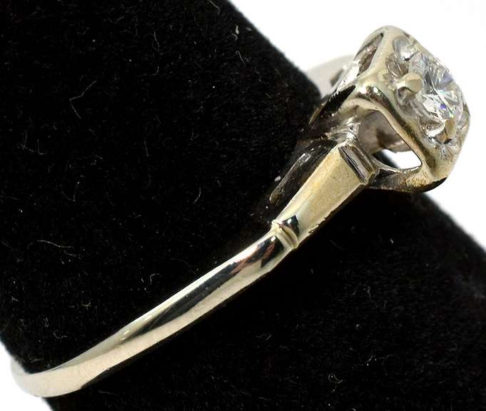 Romantic Vintage Style 14KT White Gold Engagement Ring