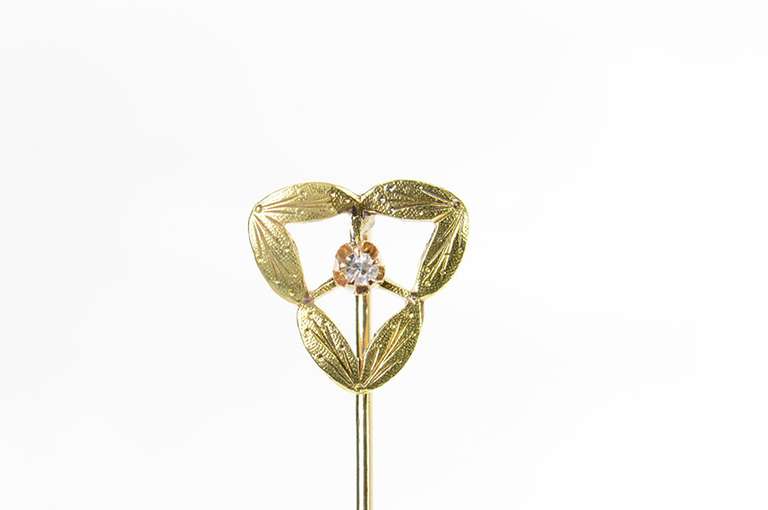 14K Yellow Gold Diamond Inset Etched Ornate Leaf Design Stick Pin