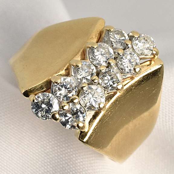 Glittery Diamond Cluster Ring