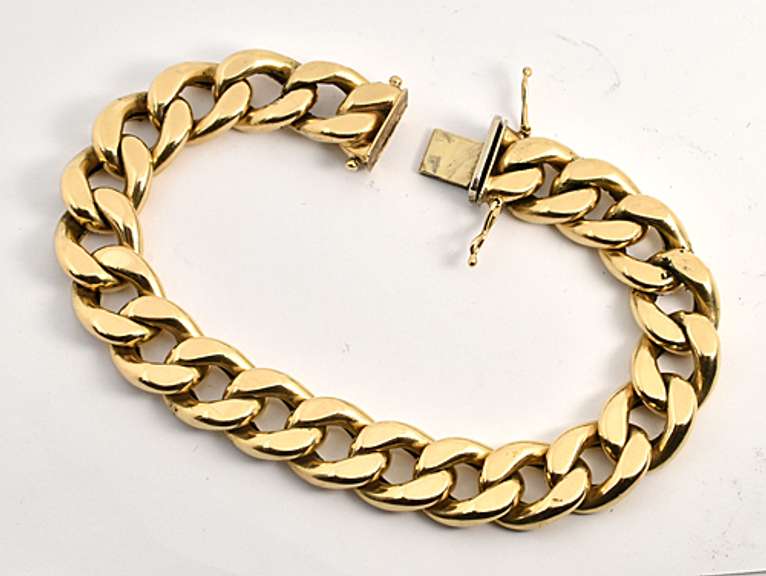 Masculine 14k Standard Link Bracelet
