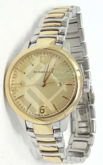 Burberry Swiss the Classic Round Twotone Bracelet