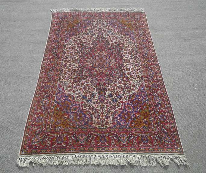 Fascinating Wool/Silk Qum Design 4.3x6.6