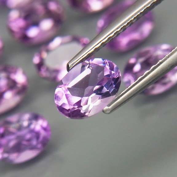 Glittering 12.27ct 7x5mm real Bolivian Amethyst set