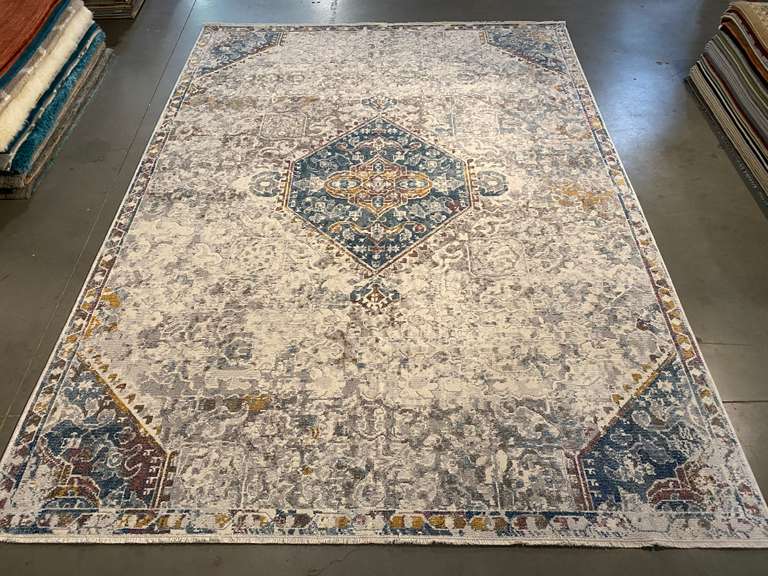 Decorative Medallion Design Rug 9x13