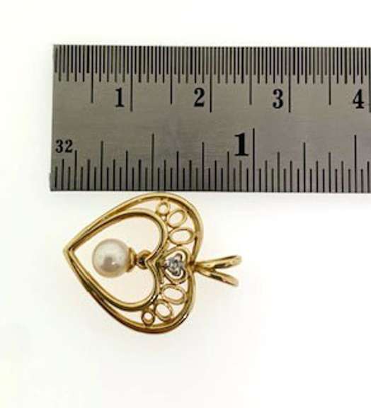 Timeless 14kt Heart Pendant