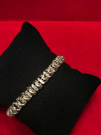 10K YELLOW GOLD DIAMOND BRACELET