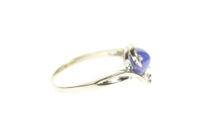 14K White Gold Ornate Retro Syn. Star Sapphire Bypass Ring