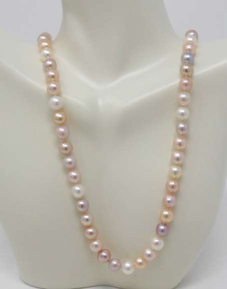 Fresh water Pearl Necklace