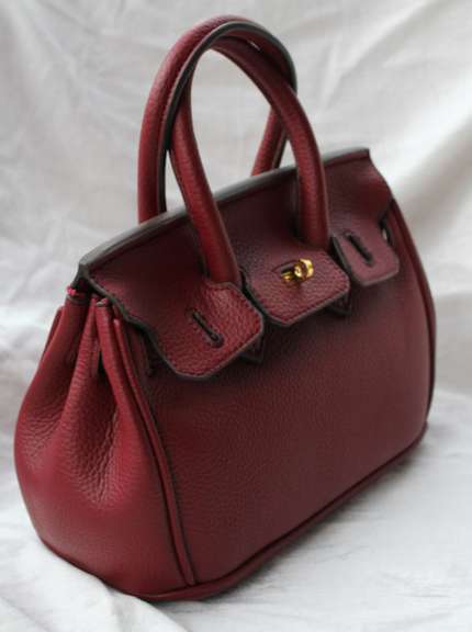 Stylish Designer Style Leather Bag