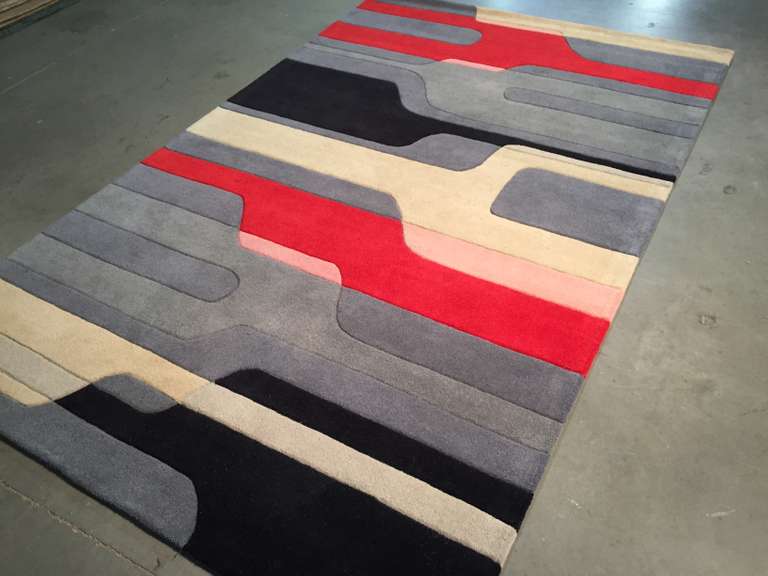 DECORATIVE MODERN WOOL RUG 5 x 8
