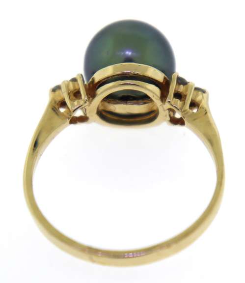 Charming Tahitian Pearl & Diamond Accent Ring
