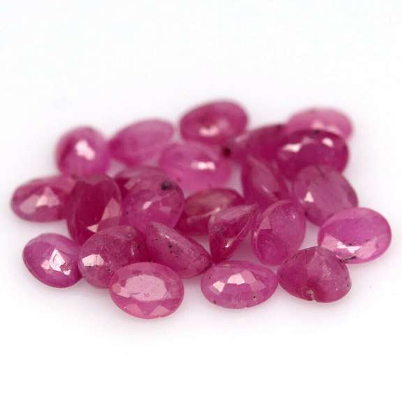 Fantastic 5.58ct HEATED ONLY Burmese Ruby set