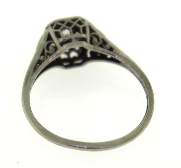 Vintage 18kt Old Mine Cut Diamond Ring