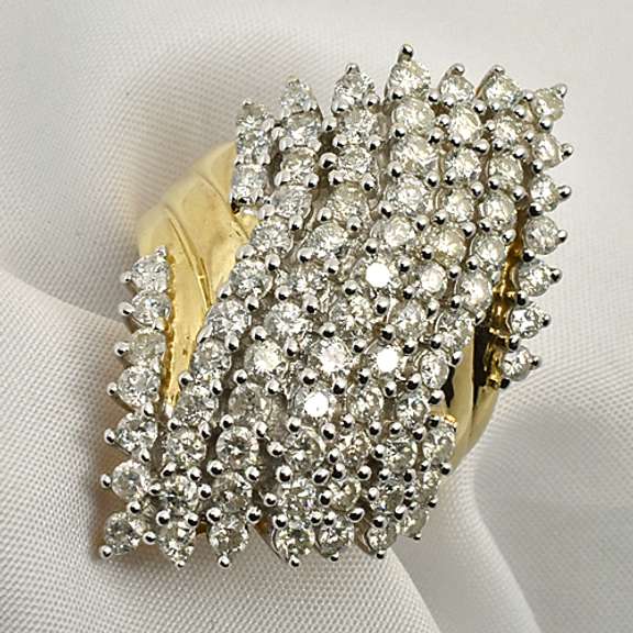 Bold and Sparkling Diamond Cluster Ring