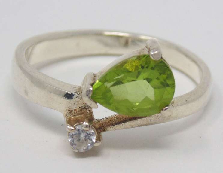 Sterling Silver Peridot & CZ Ring