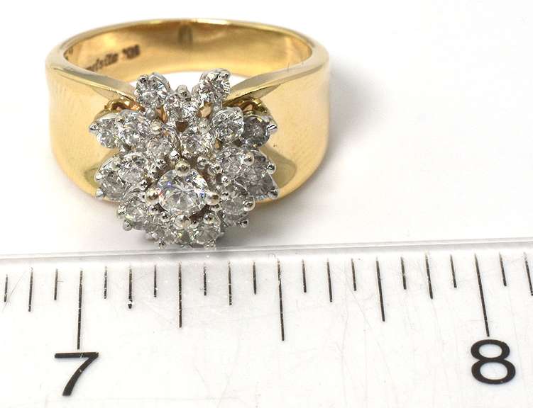 Flashy Diamond Cluster Ring in 14KT Yellow Gold